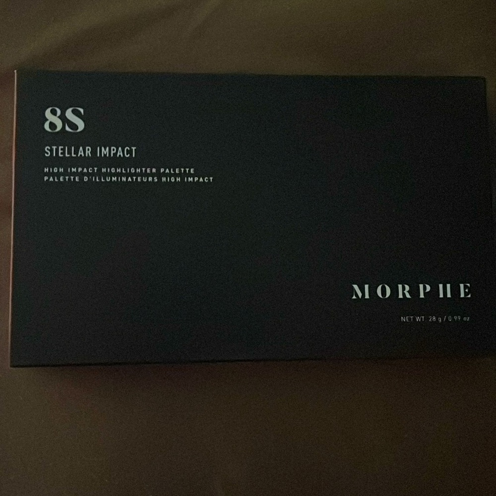 Morphe “Stellar” 8s highlighter palette
